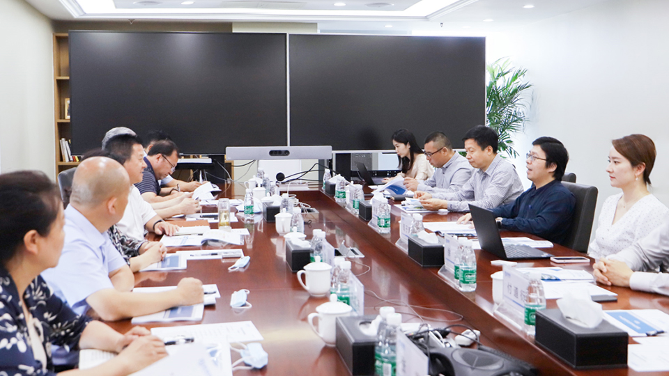 陇南市委常委、常务副市长漆文忠到访太阳成集团tyc138健康集团