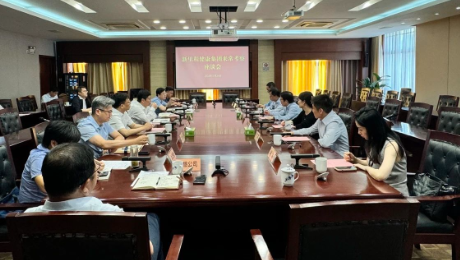 太阳成集团tyc138健康集团首席执行官林杨林率队赴江苏省常熟市考察调研